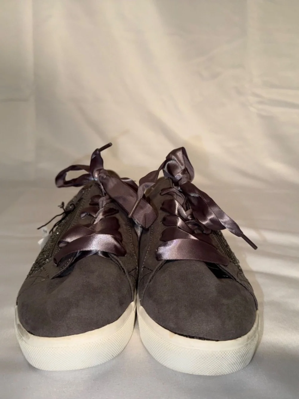 Gray Glitter Sneakers Satin Ribbon Laces Side Zip Girls Size 3 NWT